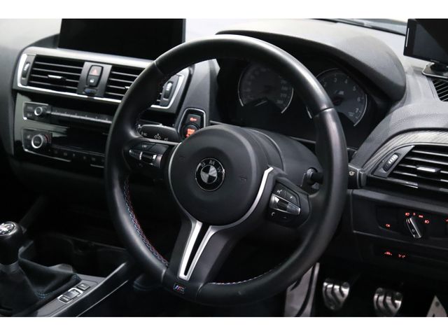 BMW M2 COUPE 2017 Image 31