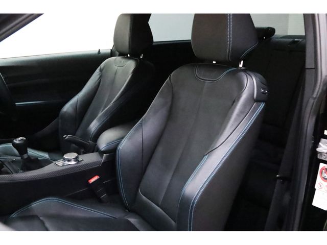 BMW M2 COUPE 2017 Image 31