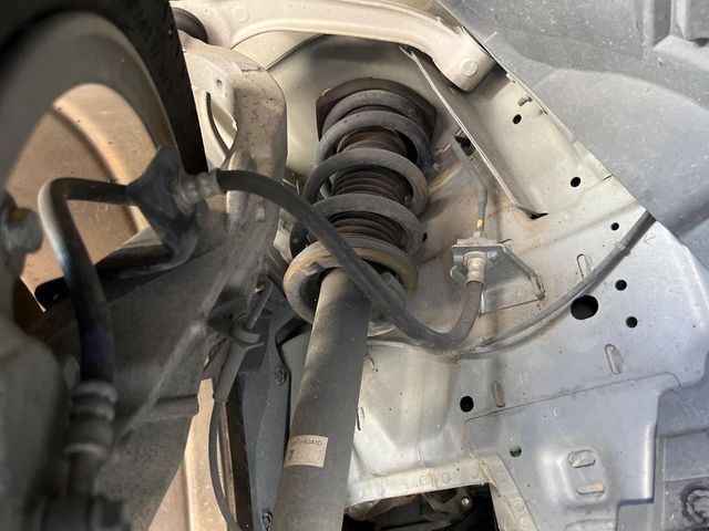 NISSAN SKYLINE HYBRID 2014 Image 31