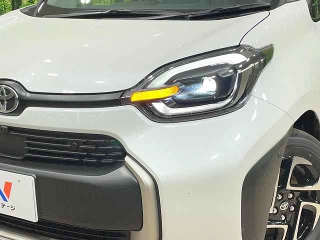 TOYOTA SIENTA HYBRID 2025 Image 31