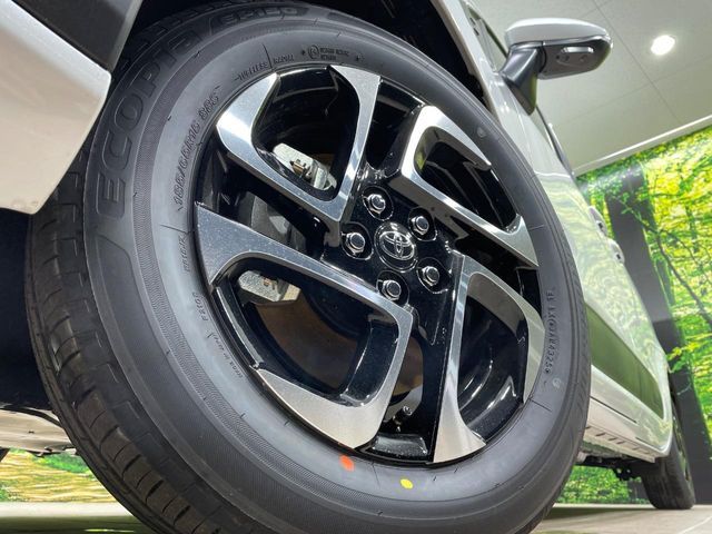 TOYOTA SIENTA HYBRID 2025 Image 31