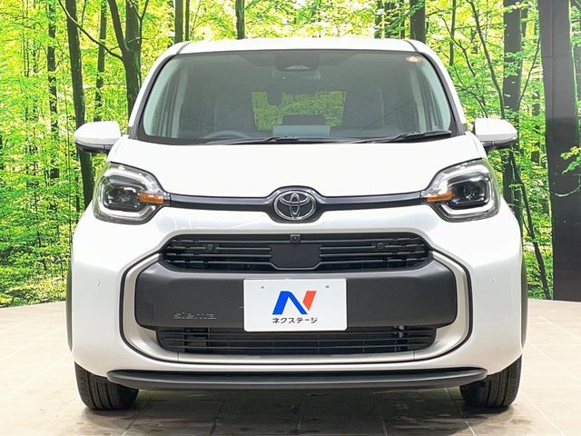 TOYOTA SIENTA HYBRID 2025 Image 31
