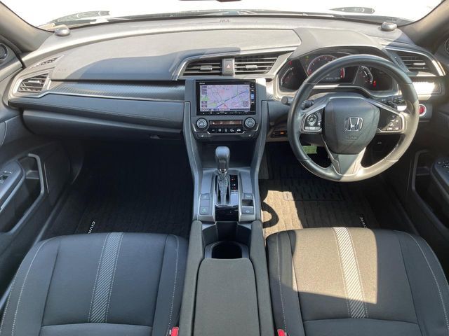 HONDA CIVIC HATCHBACK 2017 Image 31