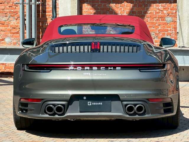 PORSCHE 911 2023 Image 31