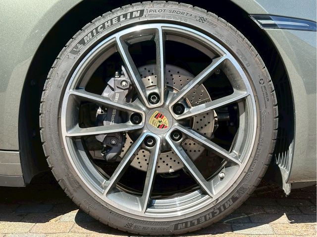 PORSCHE 911 2023 Image 31