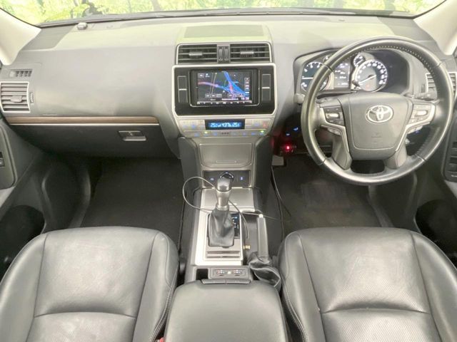 TOYOTA LANDCRUISER PRADO 2023 Image 31