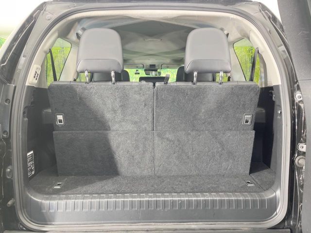 TOYOTA LANDCRUISER PRADO 2023 Image 31