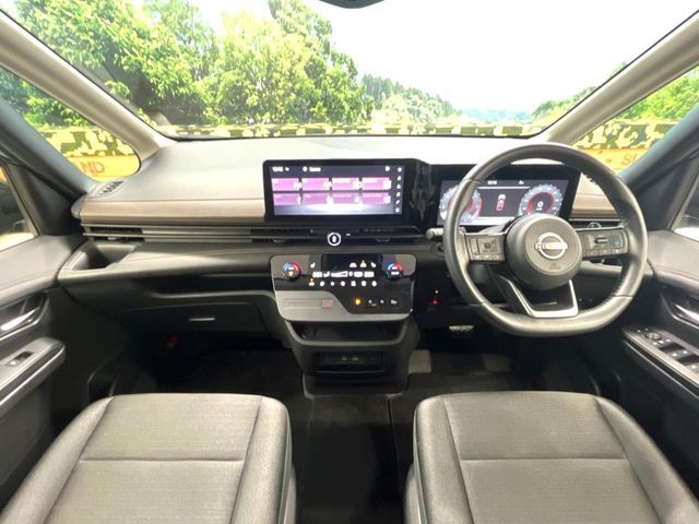 NISSAN SERENA  WG 2023 Image 31