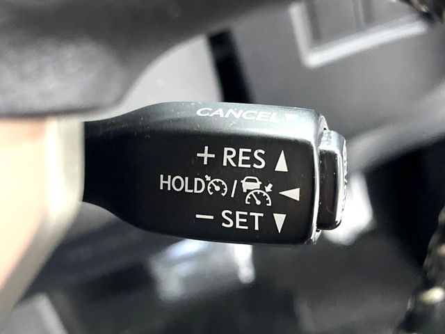 TOYOTA LEXUS NX300 2019 Image 31