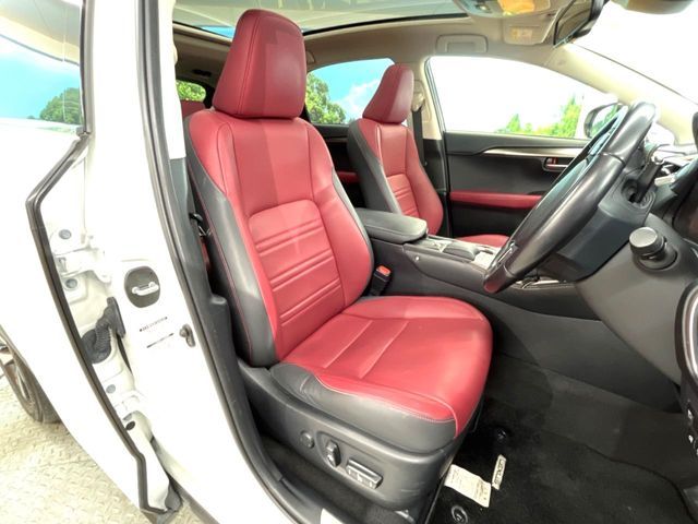 TOYOTA LEXUS NX300 2019 Image 31