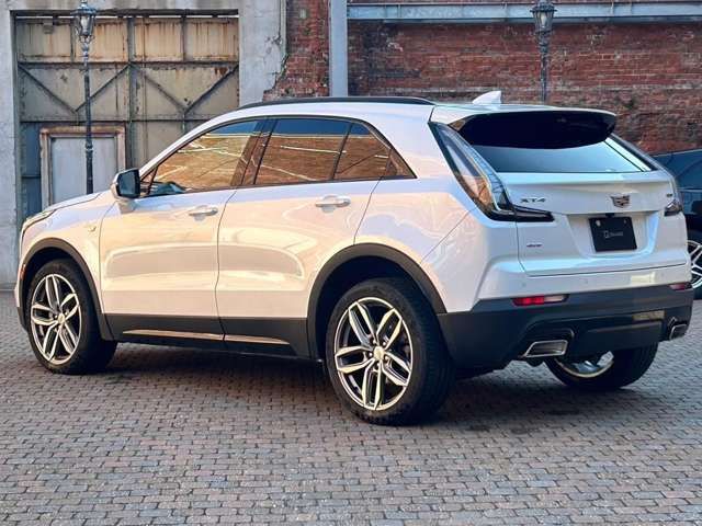 CADILLAC XT4 2023 Image 31