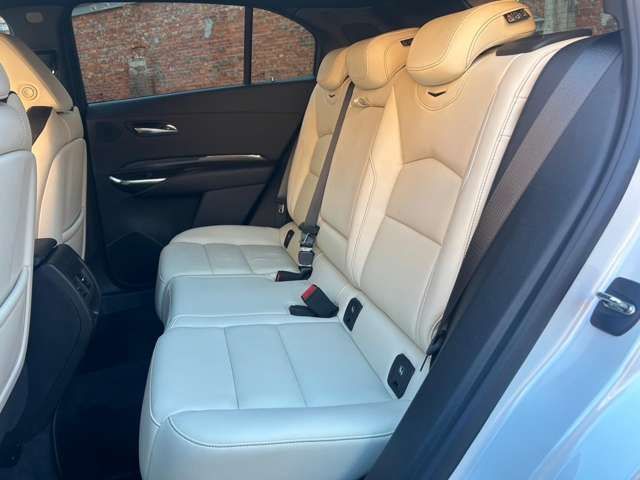 CADILLAC XT4 2023 Image 31