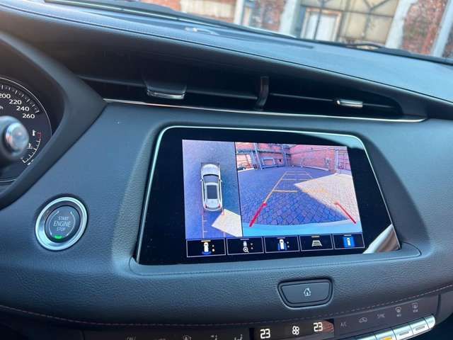 CADILLAC XT4 2023 Image 31