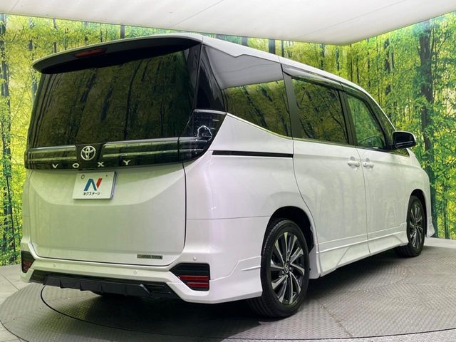 TOYOTA VOXY 2024 Image 31