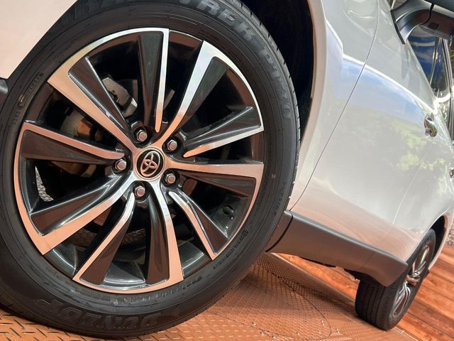 TOYOTA HARRIER 2WD 2023 Image 31