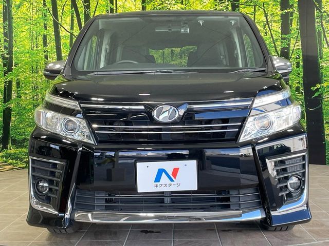 TOYOTA VOXY 2015 Image 31