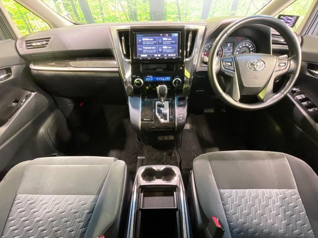 TOYOTA VELLFIRE 2017 Image 31