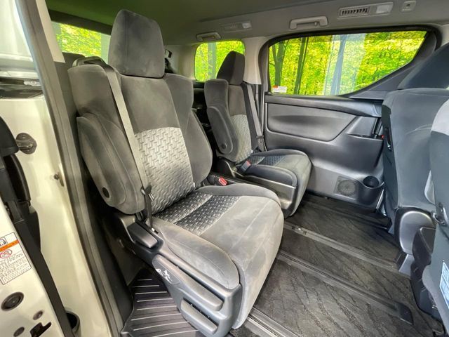 TOYOTA VELLFIRE 2017 Image 31