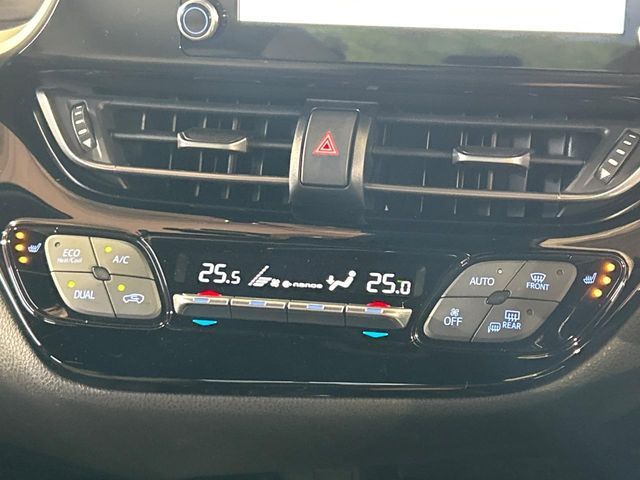 TOYOTA C-HR 2022 Image 31