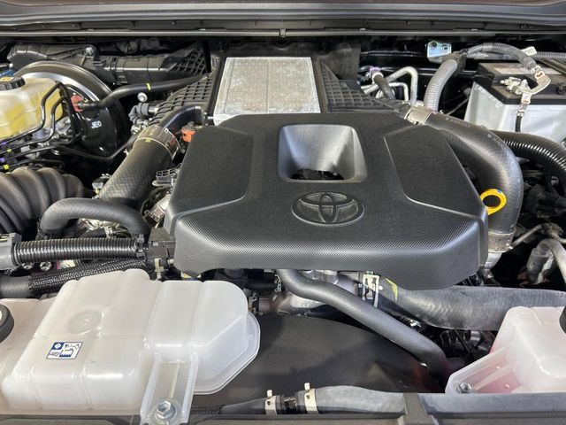 TOYOTA LANDCRUISER 250 2025 Image 31