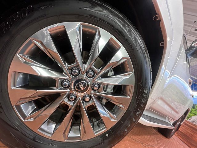 TOYOTA LANDCRUISER WAGON 2024 Image 31