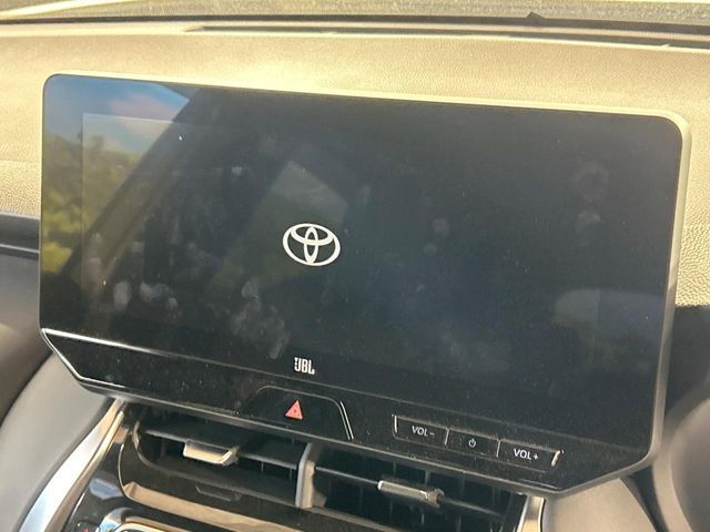 TOYOTA HARRIER HYBRID 2023 Image 31