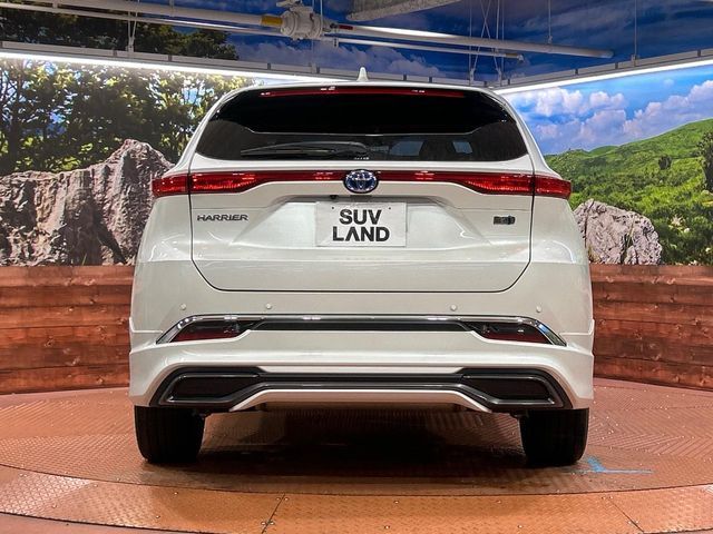 TOYOTA HARRIER HYBRID 2023 Image 31