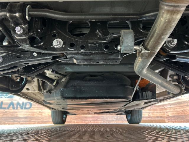 TOYOTA HARRIER HYBRID 2023 Image 31