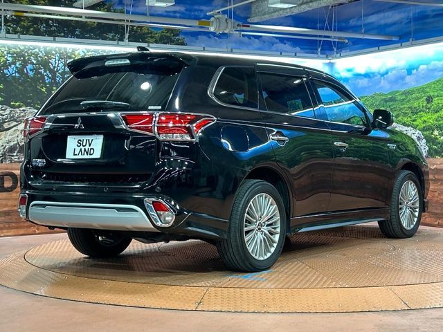 MITSUBISHI OUTLANDER PHEV 2018 Image 31