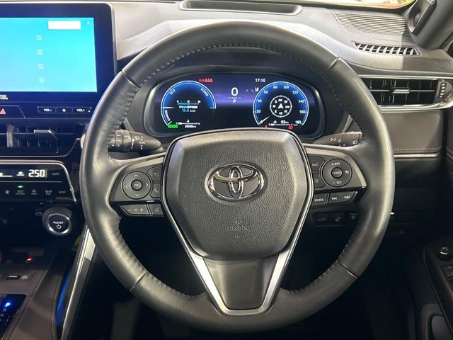 TOYOTA HARRIER HYBRID 2023 Image 31