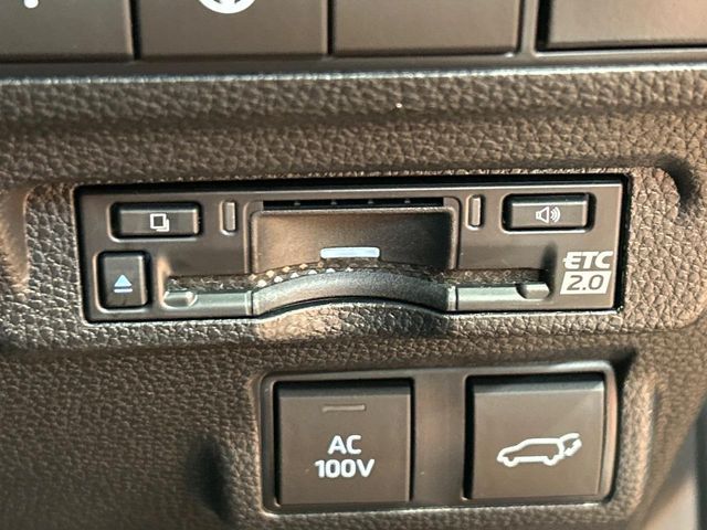 TOYOTA COROLLA CROSS HYBRID 2025 Image 31