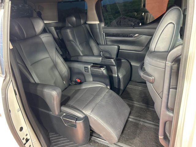 TOYOTA ALPHARD 2022 Image 31