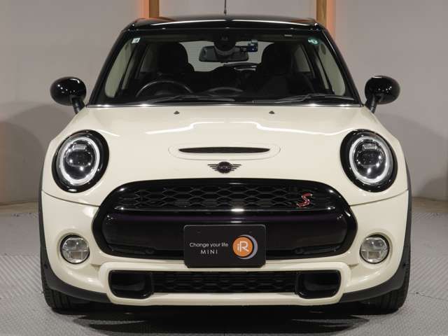 BMW MINI COOPER SD 5DOOR 2019 Image 31