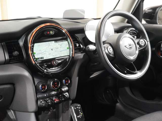 BMW MINI COOPER D 5DOOR 2020 Image 31