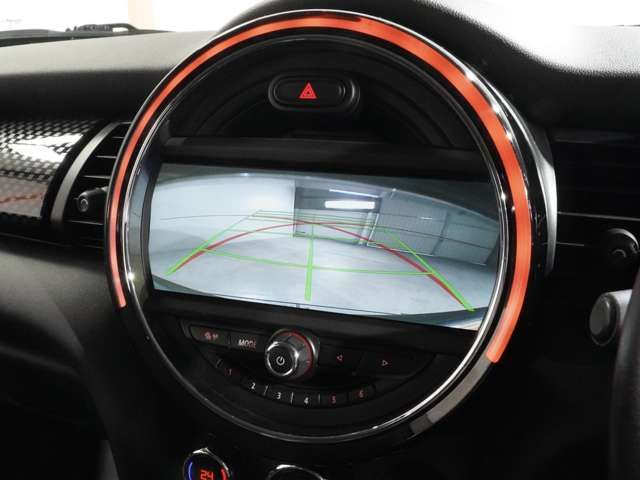 BMW MINI COOPER S 5D 2015 Image 31