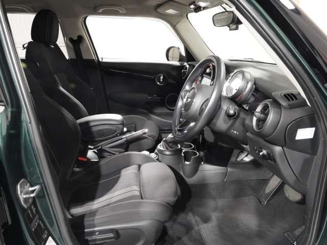 BMW MINI COOPER S 5D 2015 Image 31