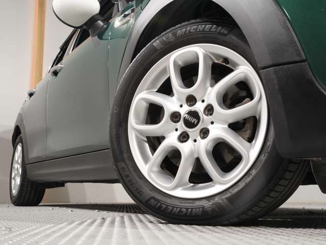 BMW MINI COOPER S 5D 2015 Image 31