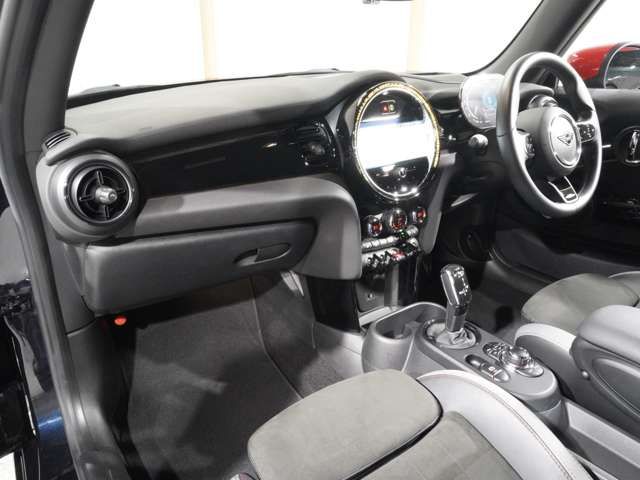 BMW MINI 2021 Image 31