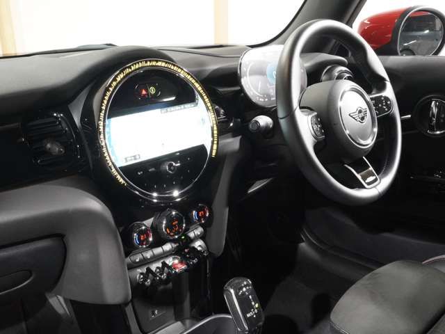 BMW MINI 2021 Image 31