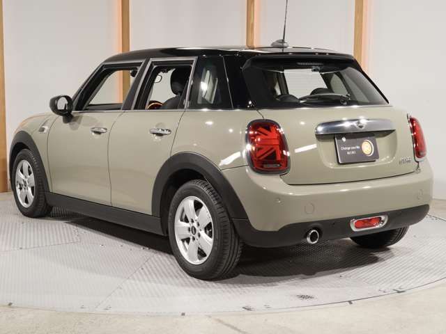 BMW MINI COOPER 5DOOR 2019 Image 31