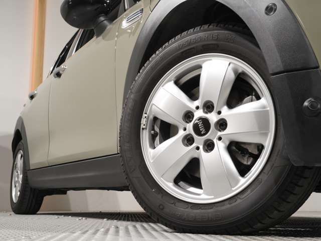 BMW MINI COOPER 5DOOR 2019 Image 31