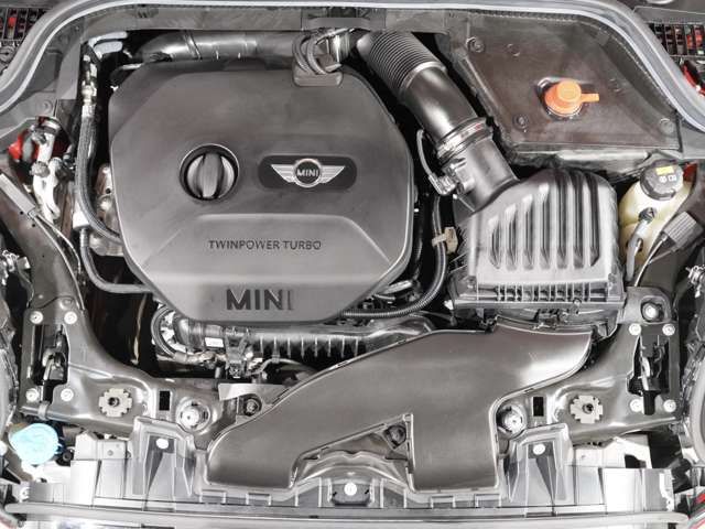 BMW MINI COOPER 5DOO 2018 Image 31