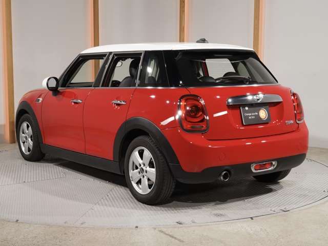 BMW MINI COOPER 5DOO 2018 Image 31