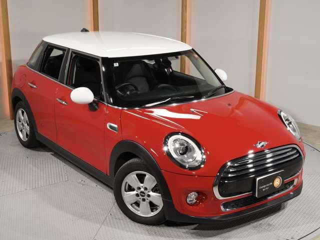 BMW MINI COOPER 5DOO 2018 Image 31