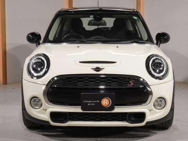 BMW MINI COOPER S 5DOOR 2018 Image 31