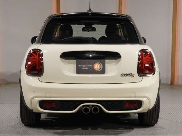 BMW MINI COOPER S 5DOOR 2018 Image 31