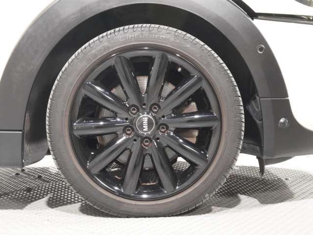 BMW MINI COOPER S 5DOOR 2018 Image 31