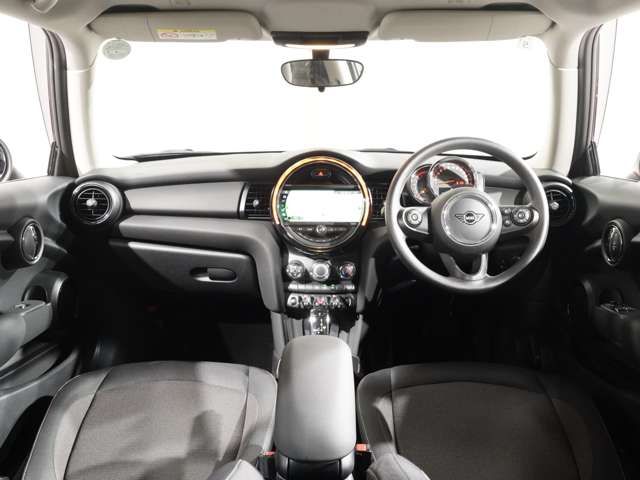 BMW MINI ONE 2019 Image 31