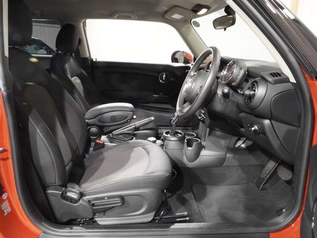 BMW MINI ONE 2019 Image 31