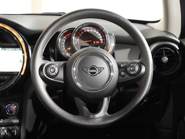 BMW MINI ONE 2019 Image 31